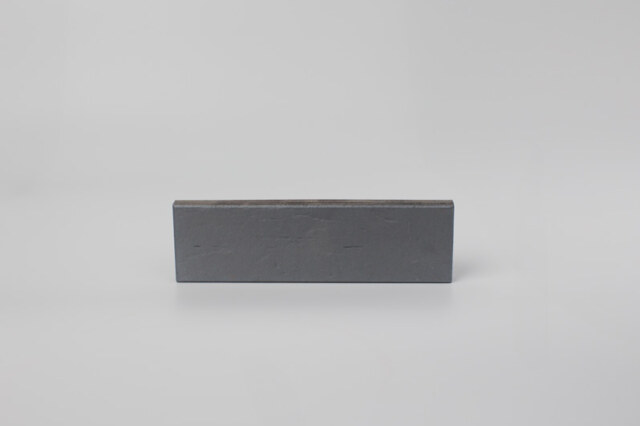 Plaqueta cerámica texturada - Black Sapphire texturado - Thin Brick Mora